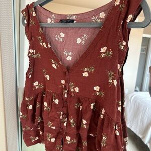 Floral Sleeveless Top in Red
